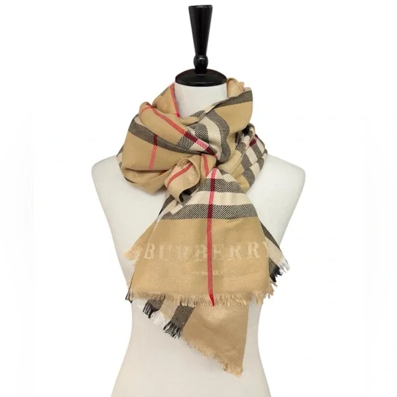 Burberry London Classic Nova Check 100% Cashmere Scarf Made in Scotland - Picture 3 of 10
